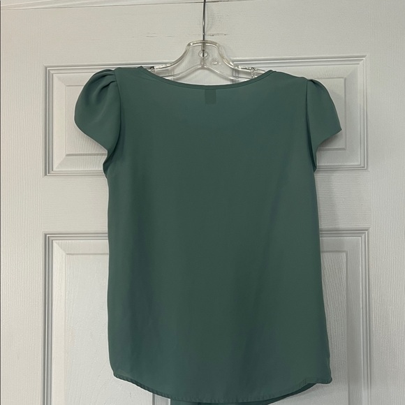 4/$20 SHEIN Elegant Green Blouse - Picture 3 of 3